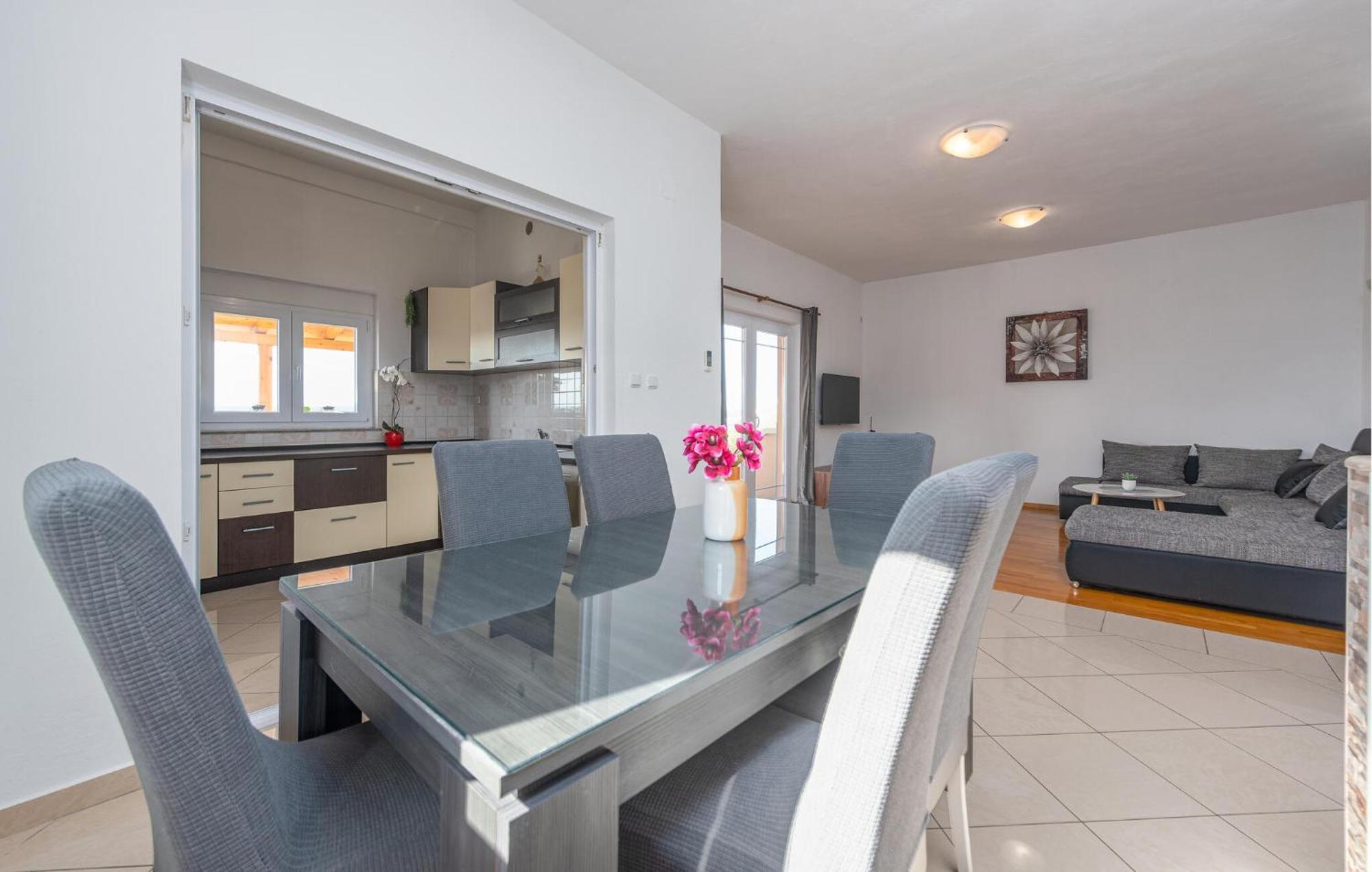 Beautiful Apartment In Maslenica With Kitchen Zewnętrze zdjęcie